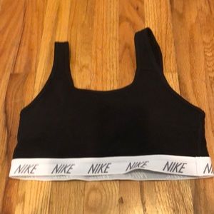 NIKE sports bra